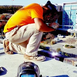 Meet your Posher, Jaime